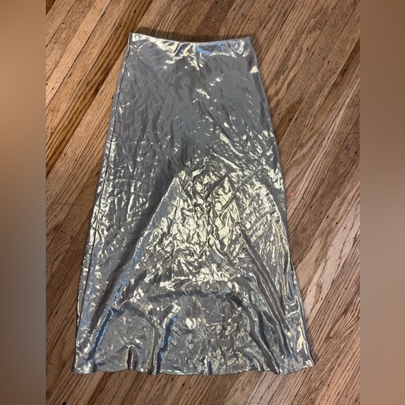 Zara Gold Maxi Skirt - Picture 2 of 4